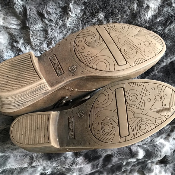 Brown Ankle Boots - Picture 3 of 3